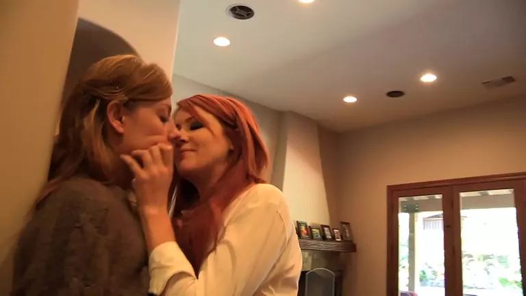 Lesbian MILF